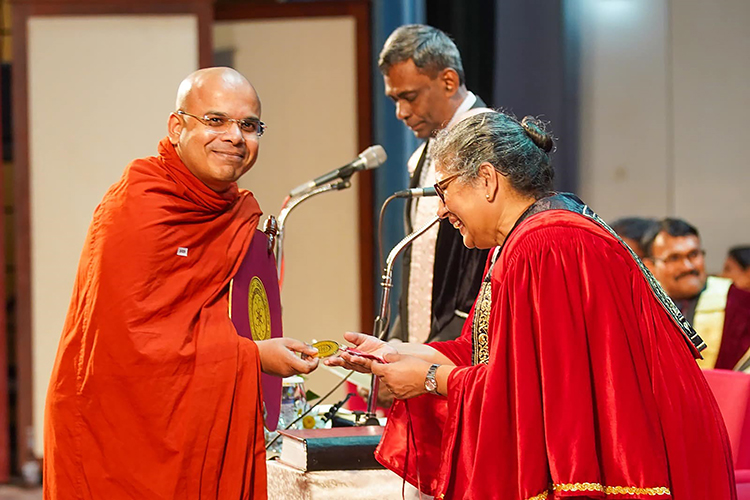 PGIAR Student Wins Five Prestigious Gold Medals at University of Kelaniya Convocation